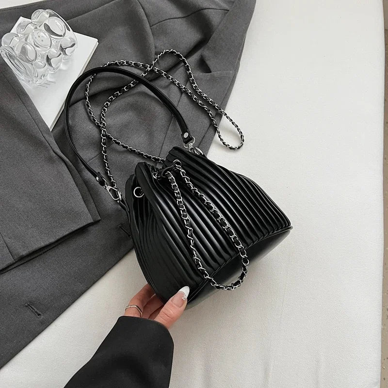 Black Bag For Women Fashion Pleated Strape Design Shoulder Bag Trend Drawstring Bucket Crossbody Bag Lady Pu Leather Bag Brand
