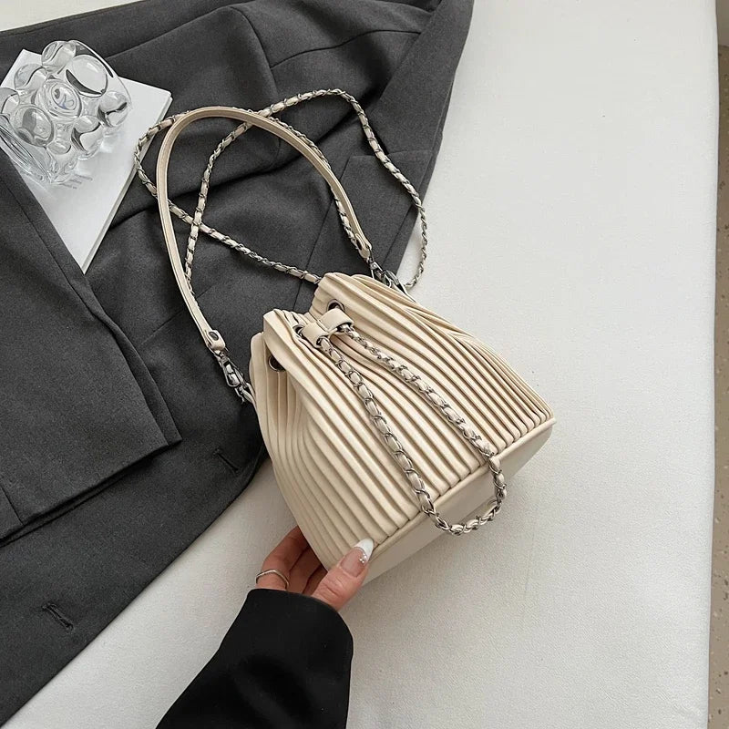 Black Bag For Women Fashion Pleated Strape Design Shoulder Bag Trend Drawstring Bucket Crossbody Bag Lady Pu Leather Bag Brand