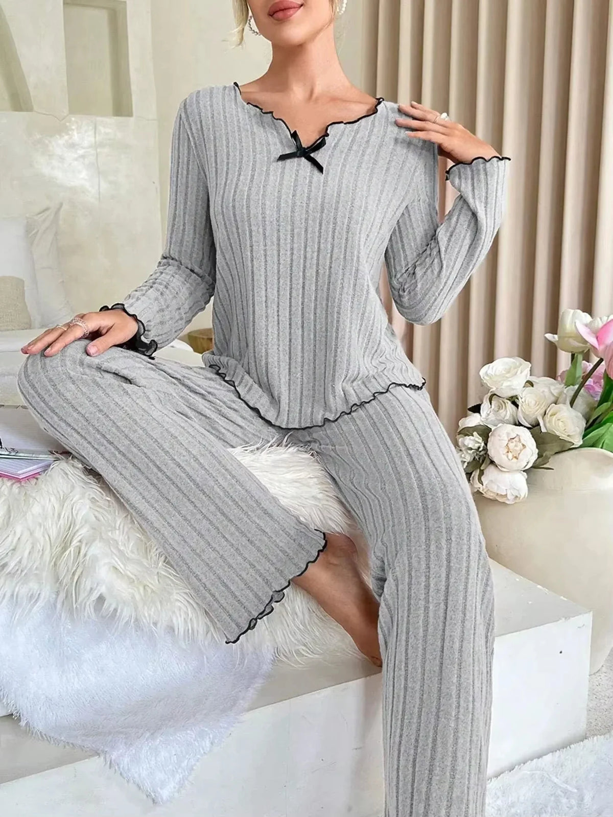Flannel Warm Sleepwear Women Casual Pajamas Set Long Sleeve T-shirt Top and Trousers Set Homewear Autumn Winter Loungewear